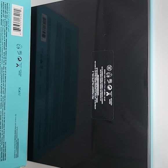 Anastasia Beverly Hills Volume 2 Palette - Picture 14 of 16